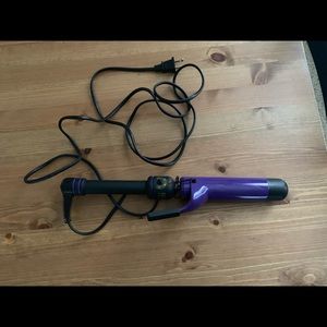 Hot Tools - 1.5” Curling Iron